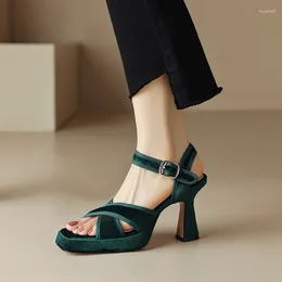 Sandals Phoentin Elegant Retro Velvet Platform Sandal 2024 Summer For Women High Heels Cross Band Green Black Shoes FT2382