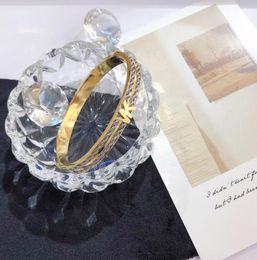 New Style Bracelets Women Bangle Luxury Designer Letter Jewellery Crystal 18K Gold Plated 925 Silver Plated Stainless steel Wedding 4896961