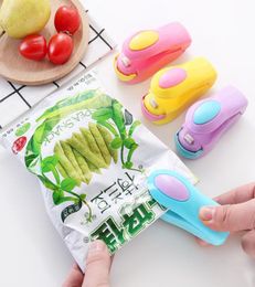 Mini household capper bag heat sealer portable heat sealing machine impulse sealer seal packing plastic bag plastic food saver sto9219094