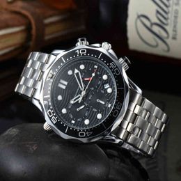 Hot New Fashion Casual Omg Model Luxury Stainless Steel High Quality Sport 43mm Dial Man Quartz Watch Woman Wristwatch Relogio 166H
