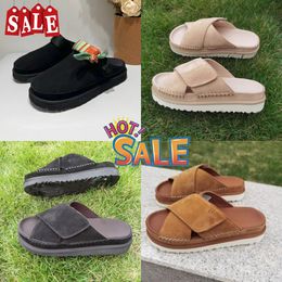 2024 New Fashion black Sandals Outdoor Sand beach Rubber Slipper Fashion Casual Heavy-bottomed buckle Sandal leather sports sandals size 35-44