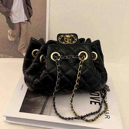 Shopping Bags Luxury Branded Chain Design Shoulder Side Bag Women Quilted Small PU Leather Crossbody Ladies Handbags and Purses 8148 22 245x