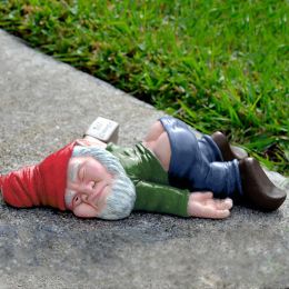 Sculptures Funny Drunk Garden Resin Statue For Doll House House Garden Interesting Resin Kawaii Design Mini Gnome Decoration Accessories