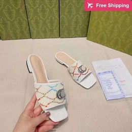 Sandals slipper Foam Runners Bags Designer Women Rubber Patent Leather It is a kind of shoes that can be matched with clothes at will 34-41 ggitys U326
