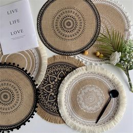 Vintage Pastoral Round Cotton Linen Placemats Handwoven Jute Tassels Soft Nonslip Table Pads Vase Mats Accessories 240508