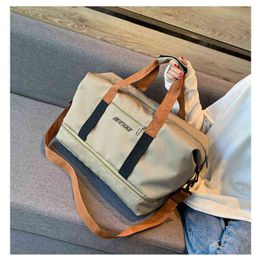 Fashion Travel Bags For Women Large Capacity Men Sports Shoulder Bag Waterproof Weekend Sac Voyage Female Messenger Crossbody Bag Dry W 2187