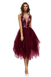 Short Homecoming Dresses Sequins Deep V-Neck Backless Ball Gown Tulle Plus Size Cocktail Formal Occasion Cocktail Prom Party Graudation Gowns Hc23