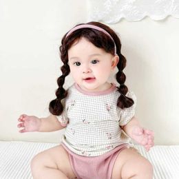 Clothing Sets 2024 Summer Baby Clothing Set Round Neck Floral Tee and Bloomer 2Pcs Suit Baby Clothes Rompers H240508