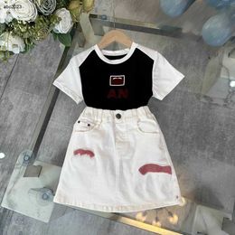 Classics girls dress Summer baby tracksuits kids designer clothes Size 110-160 CM Contrast patchwork T-shirt and plush logo short skirt 24May