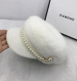 Pearl Chain Berets White Black Winter Warm Faux Fur Lady Octagonal Hat Women Leisure Visors Caps1355392