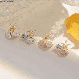 Studörhängen Oshuer Ankomst Klassiska Sea Shells Crystal For Women Sweet Cirlce Jewelry Fashion Brincos Gift Bfoz