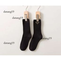 PRD Brand Triangle Socks Designer Cotton All-match Color Socks Slippers Classic Hook Ankle Breathable Black White Gray Triangle Sock Luxury praddas Sp 4394