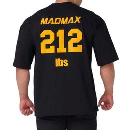 Men's T-Shirts Men Oversized Loose Comfortable Sports T-shirt Summer Cotton Gym Bodybuilding Workout Shirts Mens Tops Mens T-shirt T240508