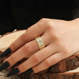 Fashion stands for high quality rings couples High end ring Valentine's Day with Personalised high-end fashion rings with common vanly