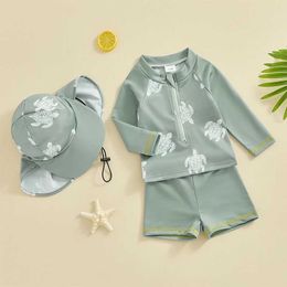 Zweiteilige Jungenausschlagswächter Schwimmset Reißverschluss Langarm Turtle Print T-Shirt mit Shorts und Hut Badebekleidung H240508