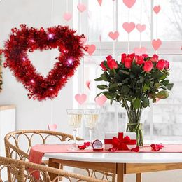 Decorative Flowers With LED Light Valentine Day Heart Shaped Wreath Tinsel Shinning Hanging Ornaments Red Atmosphere Decoration Garlands