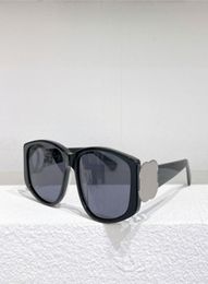 Designer Men and Women Sunglasses Xiaoxiangjia Ch5589 New Fashion Large Frame Face Covering Thin Belt Box8300857