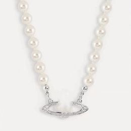 Western west Queen with the same wood star vivi pearl necklace European and American fashion INS1 1 brass plated clavicle women 282f