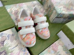 Fashion baby Sneakers Small floral pattern kids shoes Size 26-35 High quality brand packaging Buckle Strap girls shoes designer boys shoes 24May