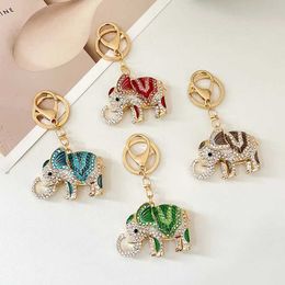 Keychains Lanyards Exquisite Cute Women Long Nose Elephant Rhinestones Keychain Key Bag Pendant Thailand Tourist Souvenir Gifts Keyring Jewellery J240509