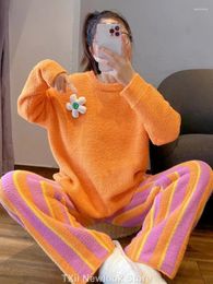 Women's Sleepwear Purple And Orange Pajamas Set Sweet Flower For Women Winter Season Thick Coral Fleece Half-sleeve Robe