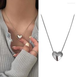 Pendant Necklaces 1PCS Love Heart Choker Necklace For Women Silver Colour Chain Small Jewellery