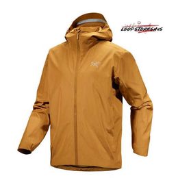 Giacca da designer impermeabile per abbigliamento sportivo per esterni da uomo con cappuccio con cappuccio con cappuccio con cappuccio con cappuccio e giacca per assalti per assalti 823 Yukon XS 3IL3