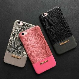 Keychains Lanyards Retro Snake Case For iPhone 11 Pro XS MAX XR Case For iPhone X 7 8 6 6S Plus Cover Crocodile Texture Fundas Hard PC Phone Case J240509