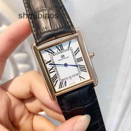 Luxury Cart Watch Christmas Classic Ladies Presents Sport Wristwatches Wrist Designer Men Women Tank Masculino Women-man Casual Rectangle Leather Quartz 6C4M