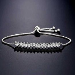 Bracelety ślubne Nowe modne geometryczne kwadratowe bransoletki cyrkonowe dla kobiet niszowe projekt wyciągający typ bransoletowy biżuteria weselna