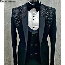 Black Blazers Men Suits Beading Crystal Appliques Fashion Banquet 2 Piece Business Jacket Pants Trousers