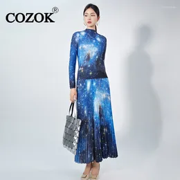 Work Dresses COZOK Slim Fit Pleated Set Women Fashion Universe Star Sky Printed Long Sleeve Bottom Tops Casual Skirt Two Piece WT313