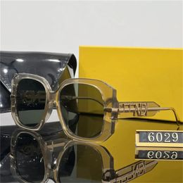 Designer Sunglasses For Women Men Sunglasses Fashion Classic Sunglass Polarised Pilot Oversized Frame Women SunGlasses UV400 Eyewear PC Polaroid Glasses gift WW