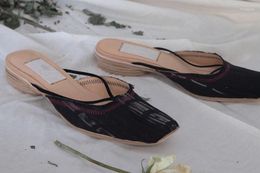 Slippers Unique Design Retro Style Shoes Elegant Silk Women Sandals Famous Luxury Dress Wear Resistant Chunky High Heels