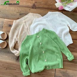 Sets Simple and fashionable childrens air-conditioned cardigan solid color knitted top hollow bear jacket baby boy girl 0-6Y Q240508