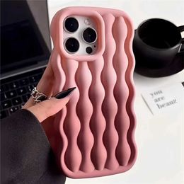 Cell Phone Cases Cute 3D Vase Pattern Gradient Silicone Phone Case For iPhone 15 14 13 12 Pro Max 11 Curly Wavy Shockproof Bumper Aesthetic Cover J240509