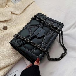 Evening Bags Classic Chain Crossbody Shoulder Strap Small Flap Handbags PU Leather Ladies Hand Rivet Fashion Woman