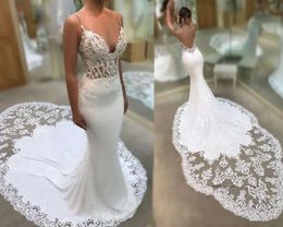 Sexy Spaghetti -Träger Meerjungfrau Hochzeitskleid Strand Rückenless Chapel Zug Spitze Applikat Brautkleider Vintage Garden Sommer Custom 2022 0509