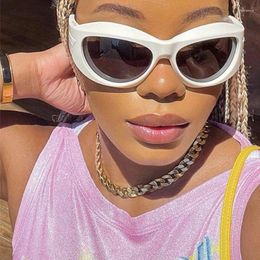 Sunglasses Cyber Y2K Women Men Designer Luxury 2000s Aesthetic Fashion Sun Glasses WarpRound Sports Goggles White Oval Shades 219t