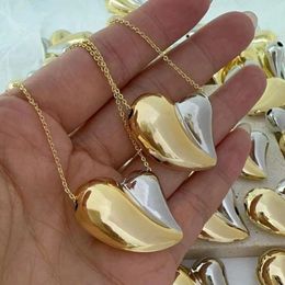 Pendant Necklaces 10PCS Gold Silver Colour 2 Tone Heart Charms Pendants DIY Necklace Jewellery Making Finding Accessories