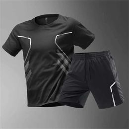 Men's Tracksuits Summer fashion mens breathable tennis sportswear casual outdoor sportswear womens badminton T-shirt loose running suit setL2405