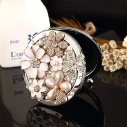 Mini Pocket Cosmetic Makeup Mirror Pearl Crystal Flower Foldable Magnifying Compact Party Favours Christmas Gift 240509