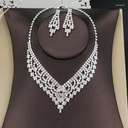 Pendant Necklaces Ladies Jewellery Set Simple And Versatile Bridal Wedding Dress Necklace Earrings Two-piece Korean Rhinestone