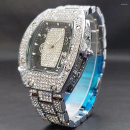 Wristwatches Drop Tonneau Men's Quartz Watch Full Iced Diamond Fashion Hip Hop Big Watches For Male Luminous Waterproof Reloj Hombre