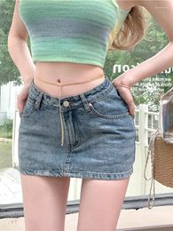 Skirts Benuynffy Sexy Low Waist Bodycon Jean Skirt Women Summer Removable Chain Design Fashion Y2k Streetwear Slim Denim Mini