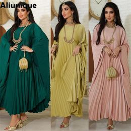 Ethnic Clothing Fashion 2024 Muslim Solid Pleats Maxi Size Batwing Sleeve Long Dress Saudi Moroccan Women Kaftan Turkish Abayas