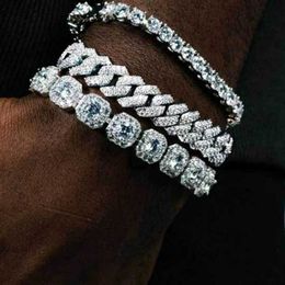 Bangle Fashionable BlPaved Rhinestone Prong Cuban Chain Bracelet for Mens Hip Hop Ice Out Block Chain Bracelet New Jewellery J240508
