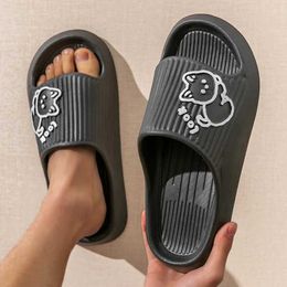 Slippers Fashion Concise Cartoon Summer Couple Flat Home Shoes Men Indoor Scuff Lithe Soft Sandals For Women Mens Flip Flops H240514