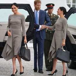 2021 Meghan Markle 차 길이 신부 드레스의 어머니 간단한 새틴 긴 슬리브 라인 어머니 파티 무도회 이브닝 드레스 0509