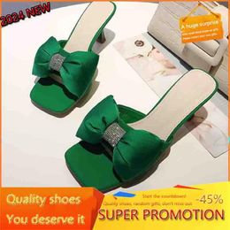 Dress Shoes European Ladies Fashion Elegant Mature Summer Slippers Heels Casual And Comfortable Open-toed Square Toe Women's